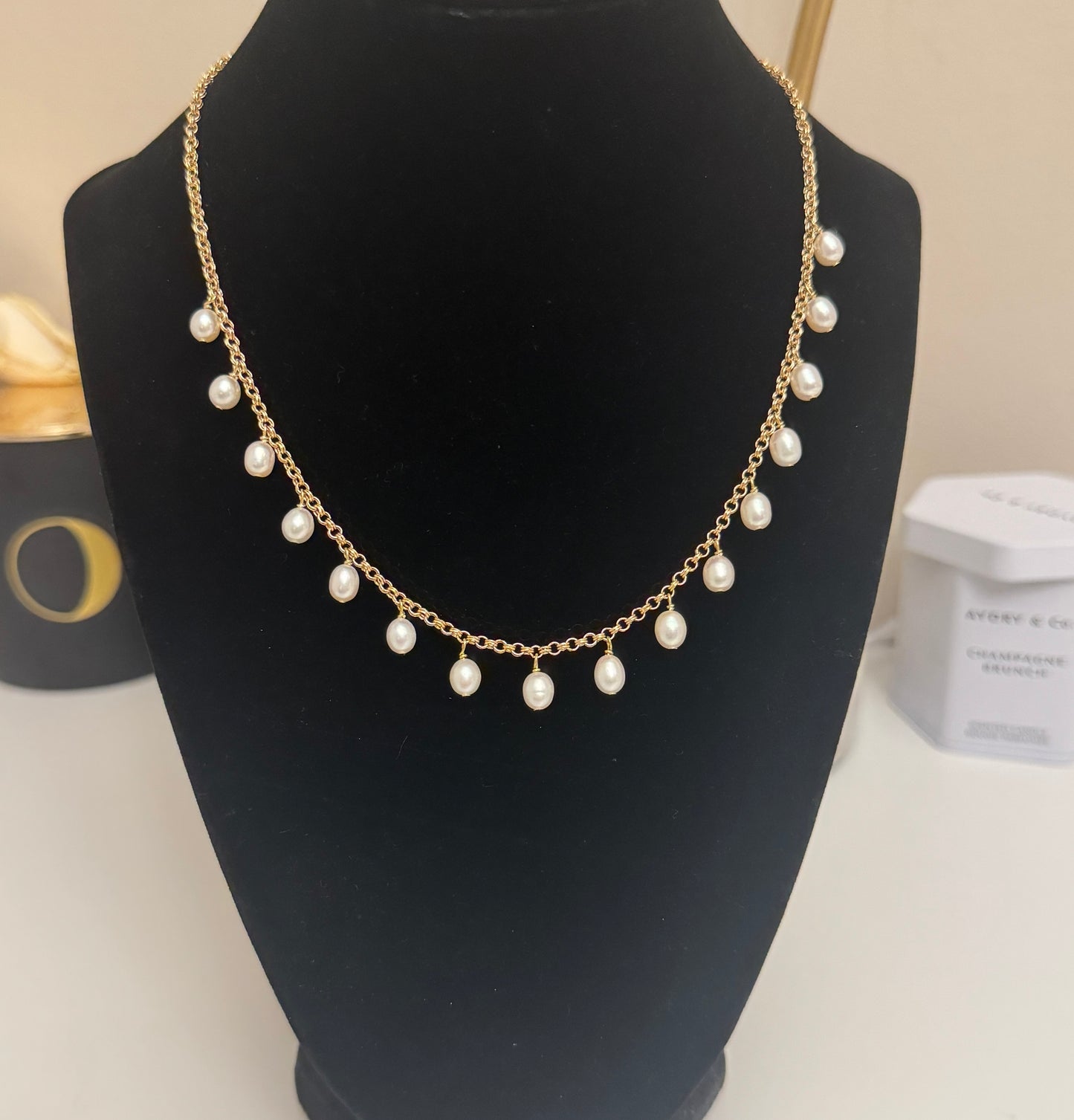 French Pearl necklace