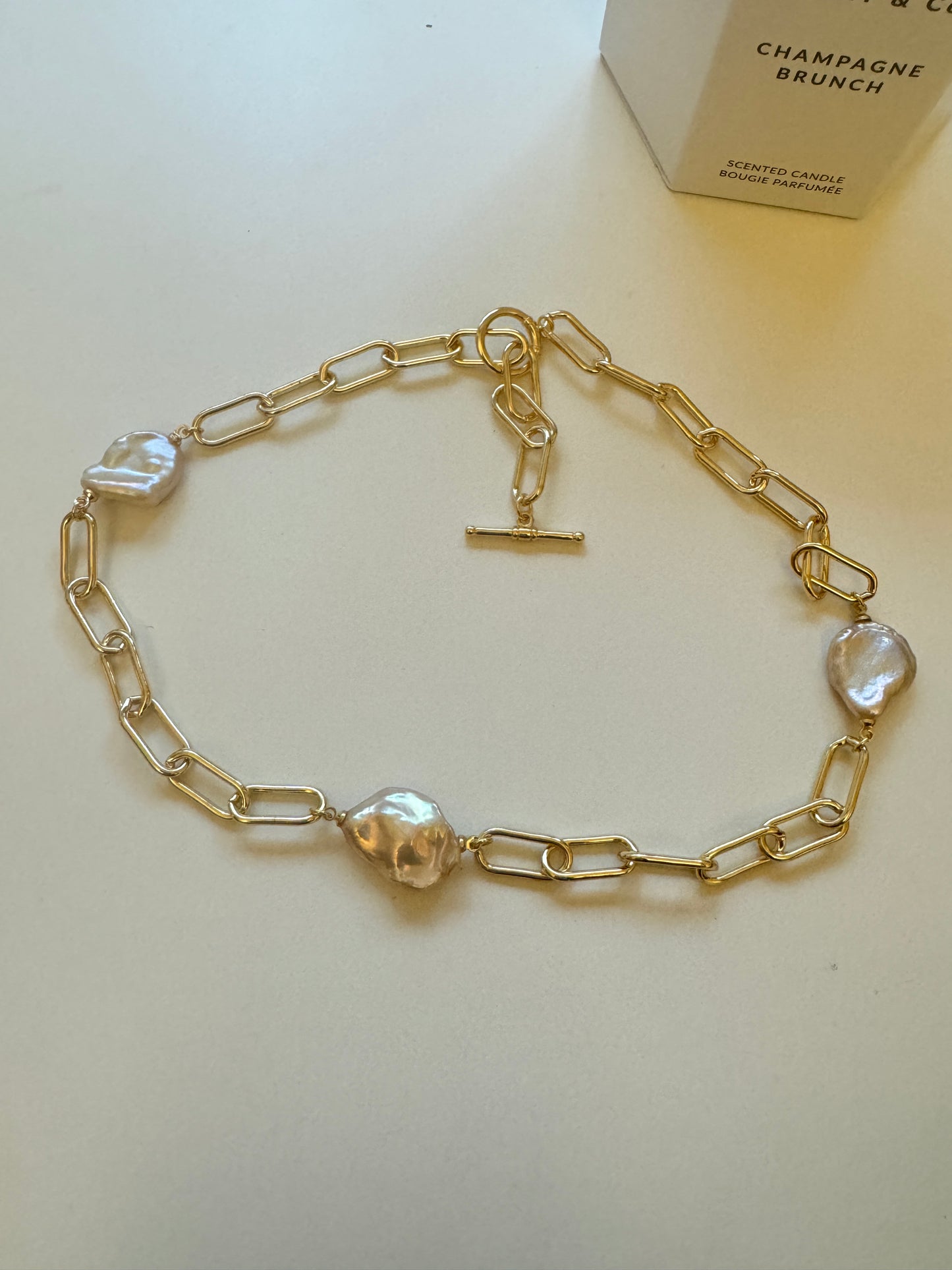 Metal Chain Baroque Pearl Necklace