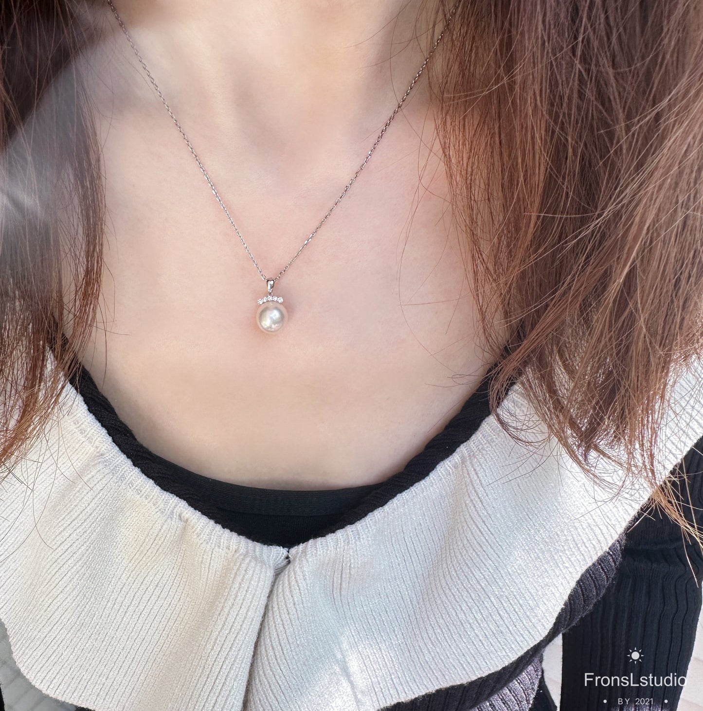 “Eyelash”Akoya Sea Pearl pendant