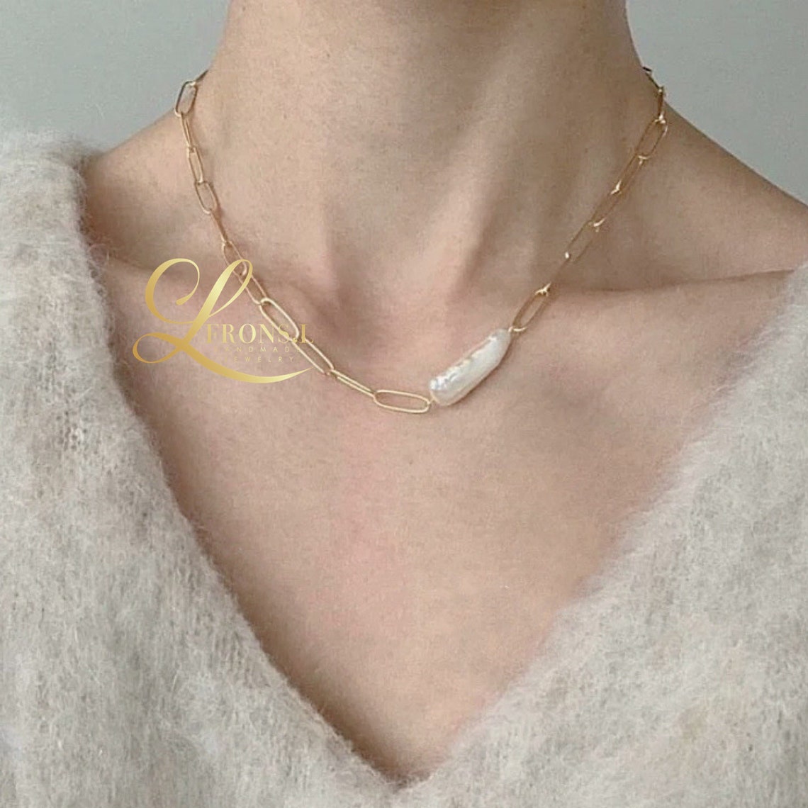 Carlee Biwa Pearl Choker