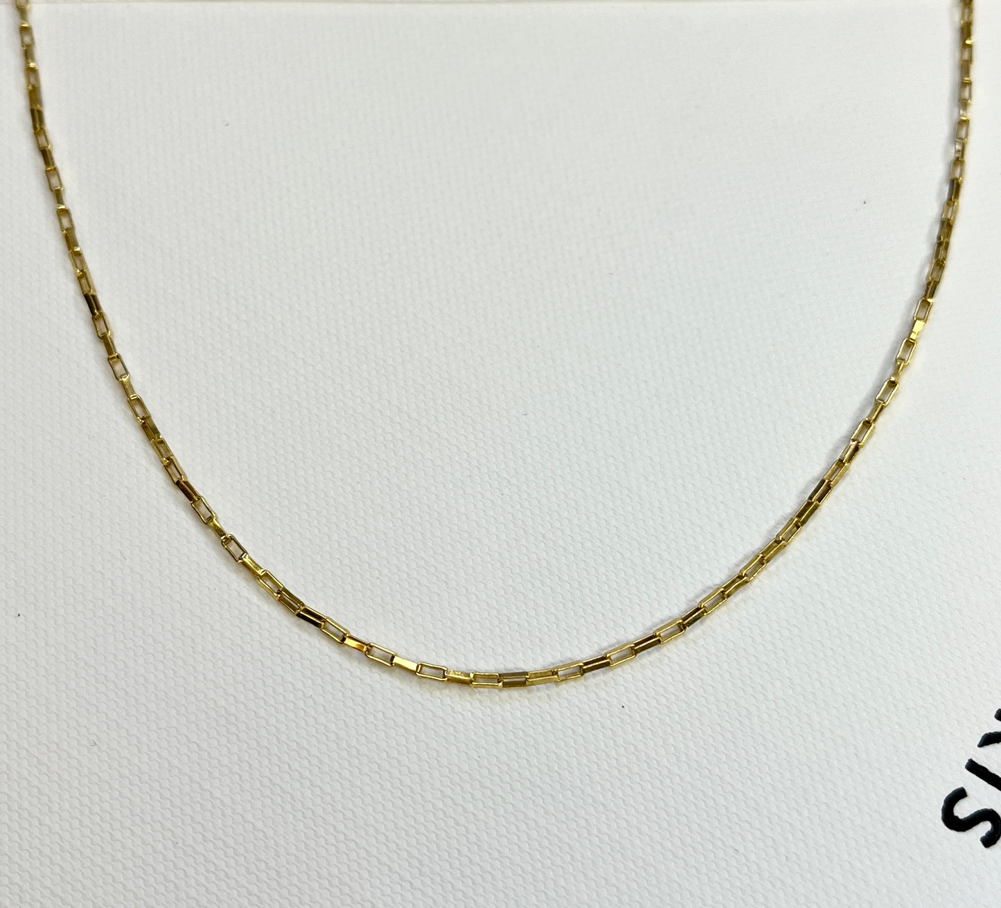 Bess chain Necklace